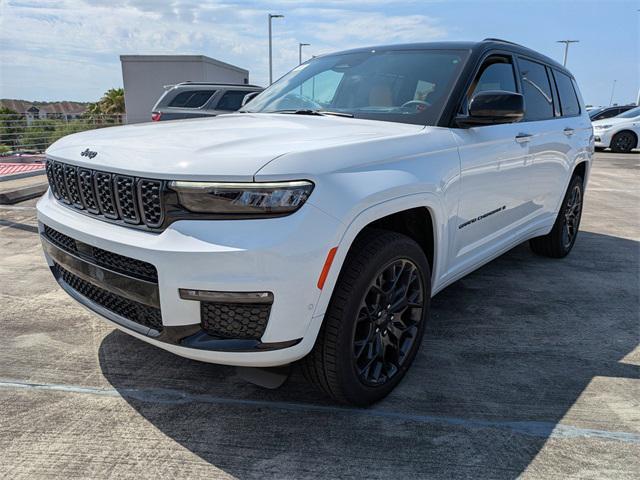 new 2025 Jeep Grand Cherokee L car, priced at $70,797