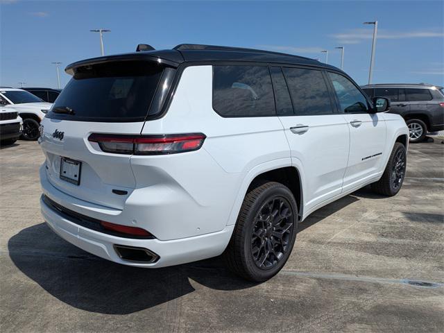 new 2025 Jeep Grand Cherokee L car, priced at $70,797