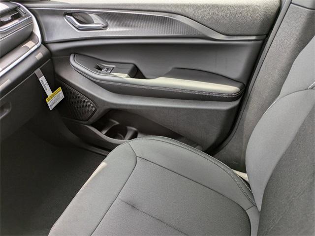 new 2025 Jeep Grand Cherokee L car, priced at $40,586