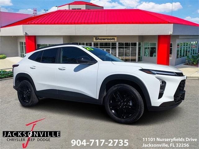 used 2025 Chevrolet Trax car, priced at $24,990