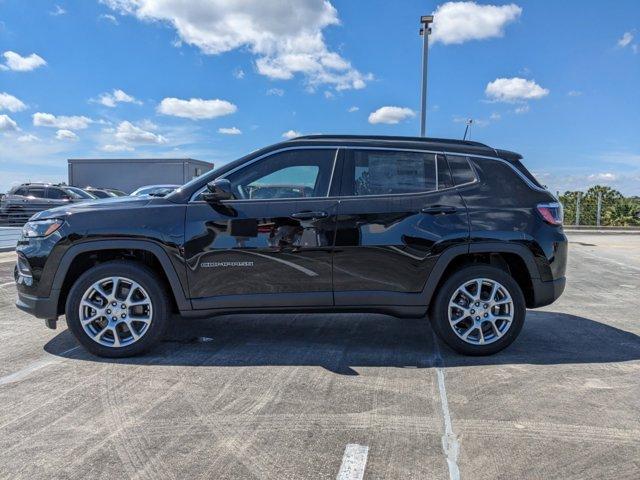 new 2024 Jeep Compass car, priced at $30,831