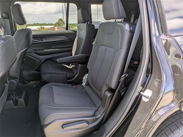 new 2025 Jeep Grand Cherokee L car, priced at $39,970