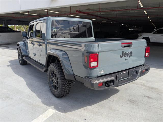 new 2025 Jeep Gladiator car, priced at $44,699