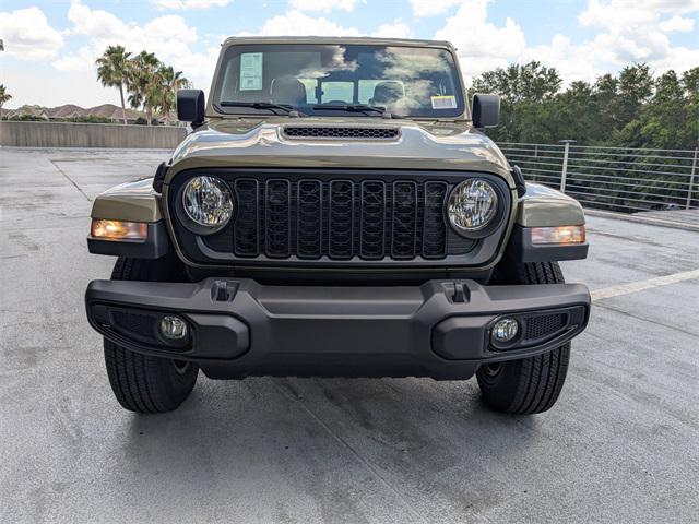 new 2025 Jeep Gladiator car, priced at $46,121