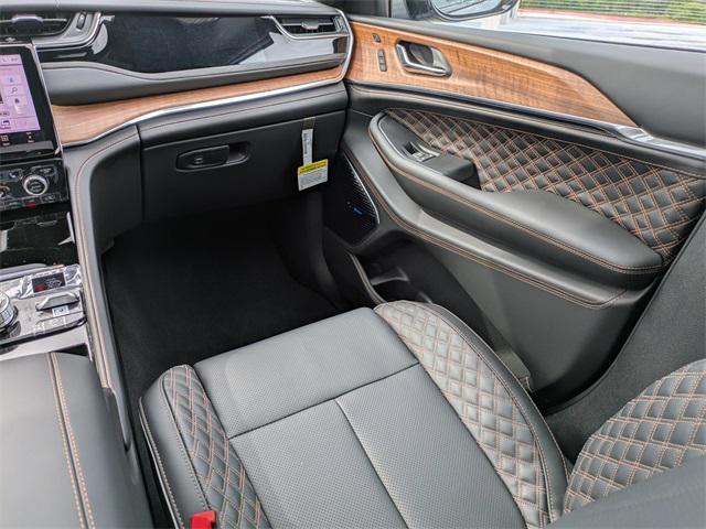 new 2025 Jeep Grand Cherokee L car, priced at $67,829