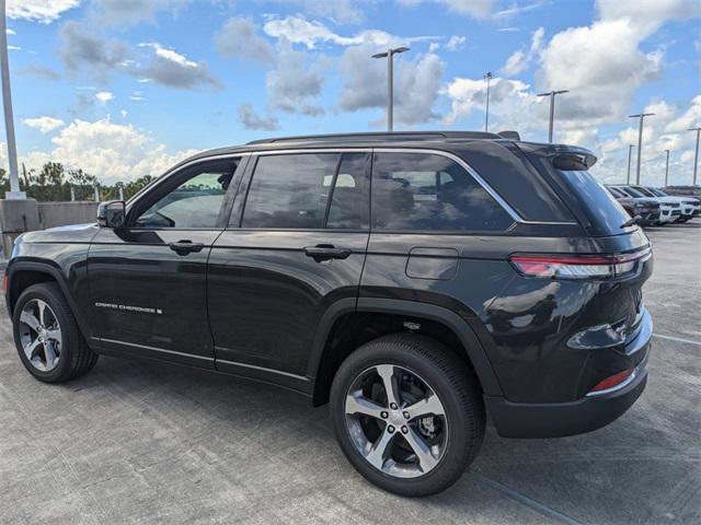 new 2024 Jeep Grand Cherokee car, priced at $46,452