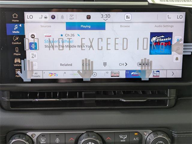 new 2025 Jeep Gladiator car, priced at $45,102