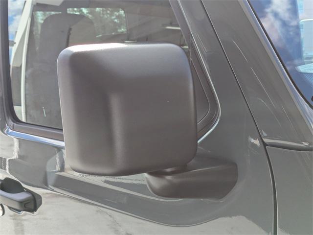 new 2025 Jeep Gladiator car, priced at $45,102