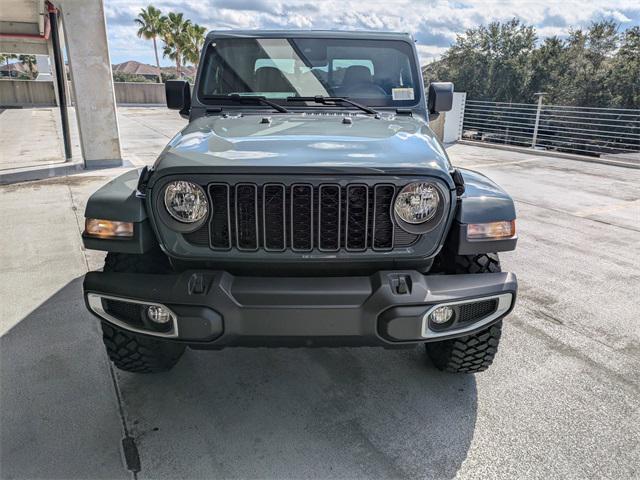 new 2025 Jeep Gladiator car, priced at $45,102