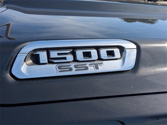 new 2025 Ram 1500 car, priced at $55,741