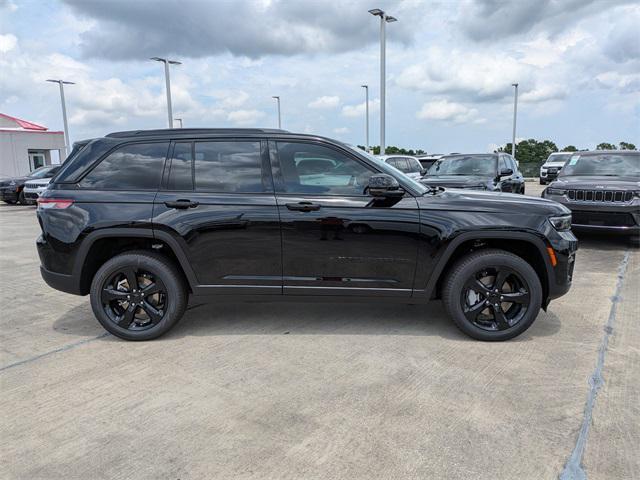 new 2025 Jeep Grand Cherokee car, priced at $51,091
