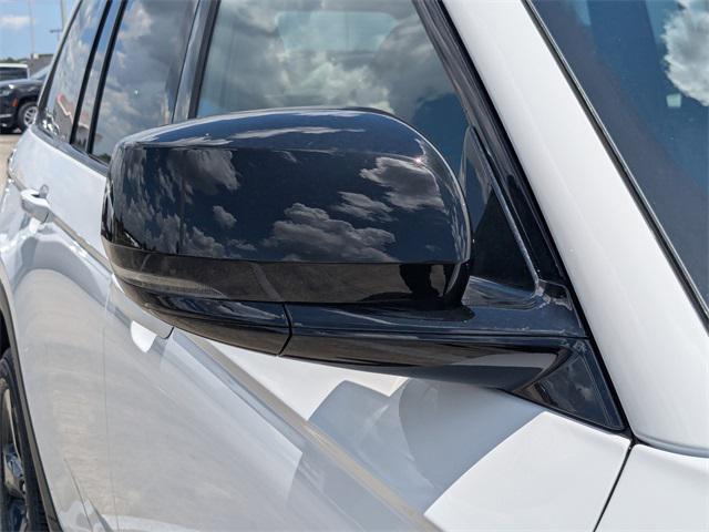 new 2025 Jeep Grand Cherokee car, priced at $46,598