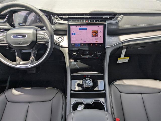 new 2025 Jeep Grand Cherokee car, priced at $46,598