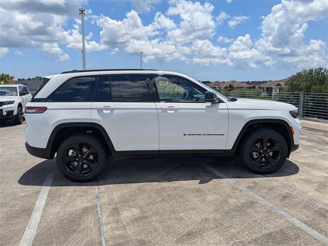 new 2025 Jeep Grand Cherokee car, priced at $46,598