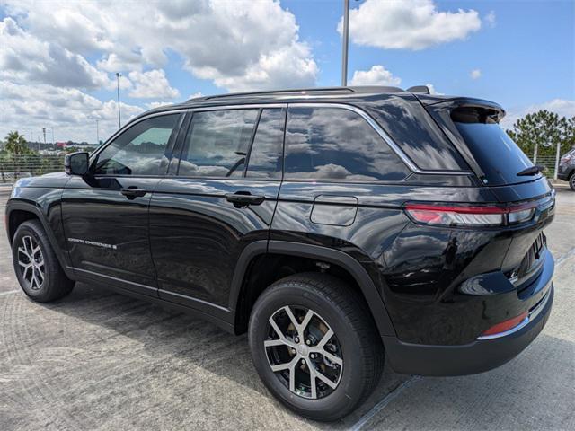 new 2024 Jeep Grand Cherokee car, priced at $45,669