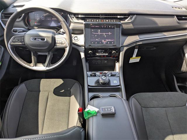 new 2025 Jeep Grand Cherokee car, priced at $41,867