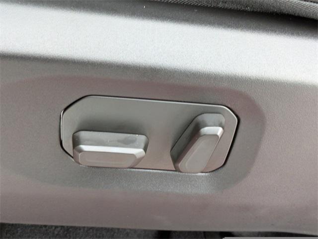new 2025 Jeep Gladiator car, priced at $44,977