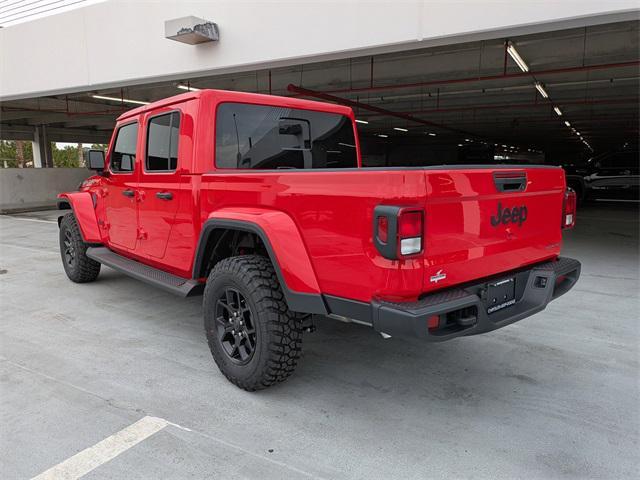 new 2025 Jeep Gladiator car, priced at $44,977