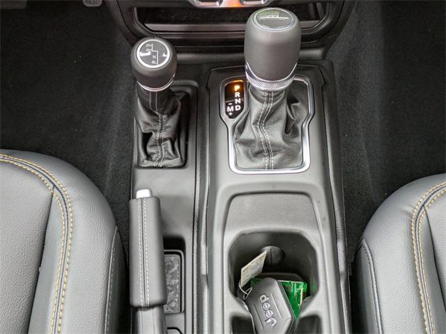 new 2025 Jeep Gladiator car, priced at $44,977