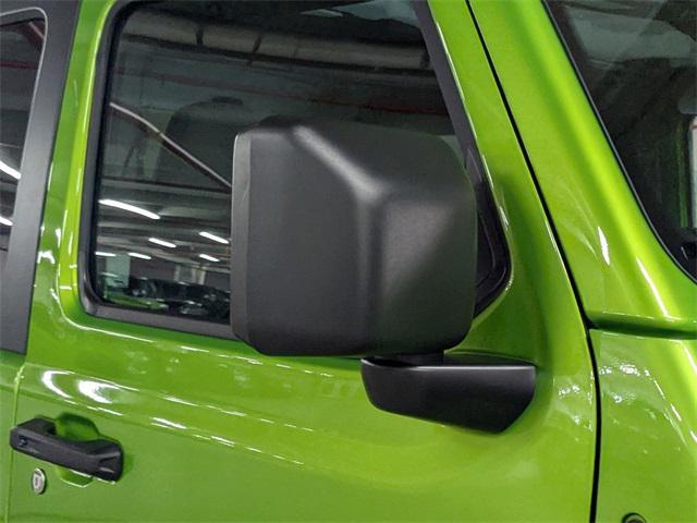 new 2025 Jeep Wrangler car, priced at $45,277