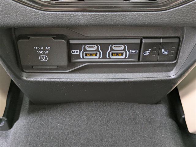 new 2025 Jeep Grand Cherokee car, priced at $50,590