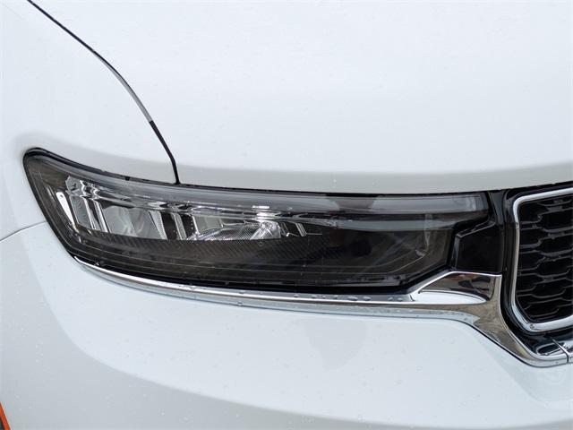 new 2025 Jeep Grand Cherokee car, priced at $50,590