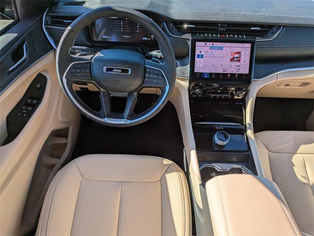 new 2025 Jeep Grand Cherokee L car, priced at $46,070