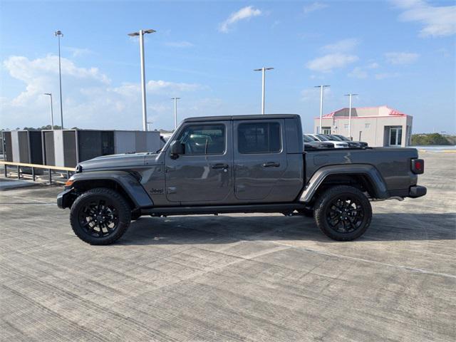 new 2025 Jeep Gladiator car, priced at $43,114