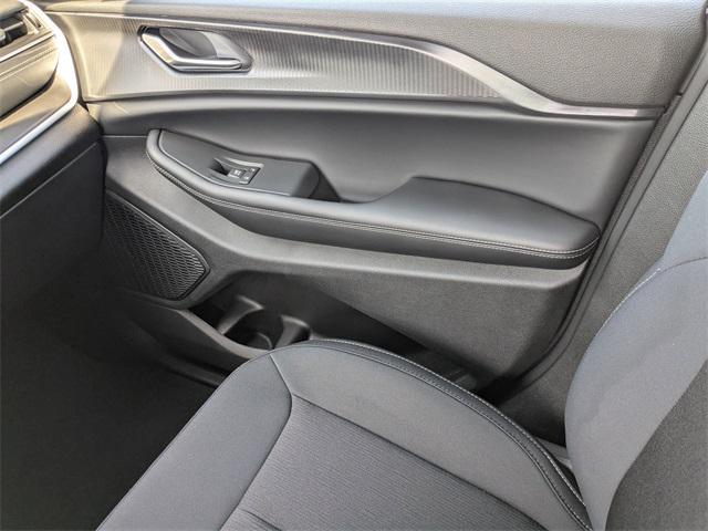 new 2025 Jeep Grand Cherokee L car, priced at $40,153