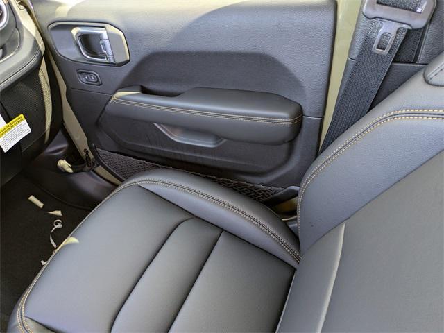 new 2025 Jeep Gladiator car, priced at $45,027