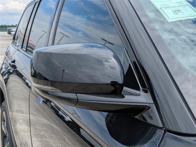 new 2025 Jeep Grand Cherokee car, priced at $41,403
