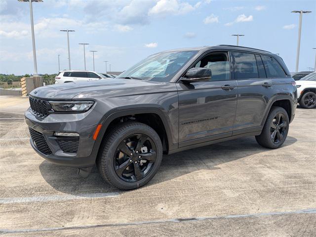 new 2025 Jeep Grand Cherokee car, priced at $47,134