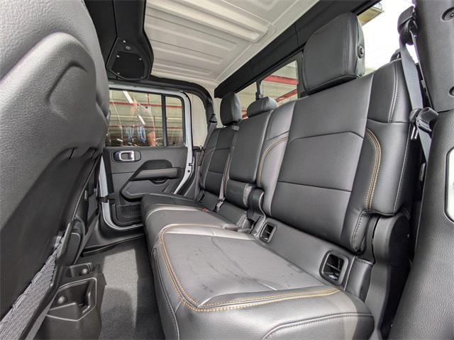 new 2025 Jeep Gladiator car, priced at $44,566