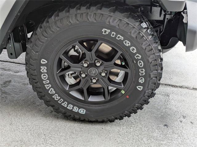 new 2025 Jeep Gladiator car, priced at $44,566