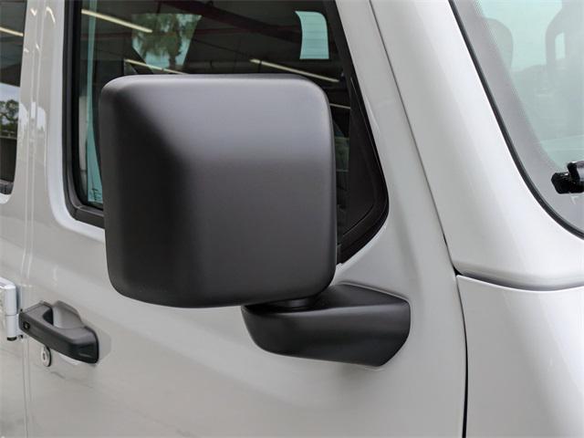 new 2025 Jeep Gladiator car, priced at $44,566