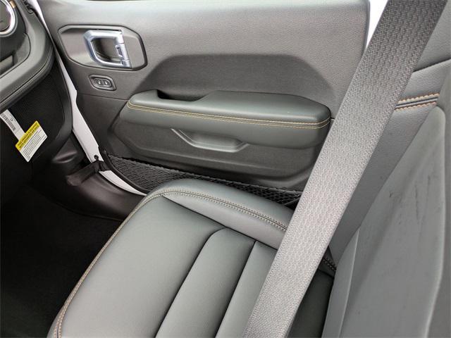 new 2025 Jeep Gladiator car, priced at $44,566