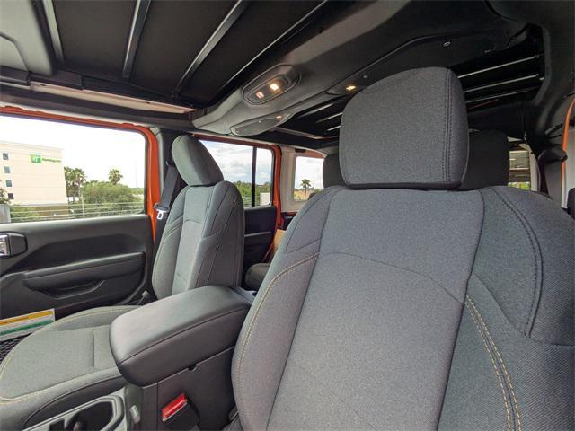 new 2025 Jeep Wrangler car, priced at $48,634