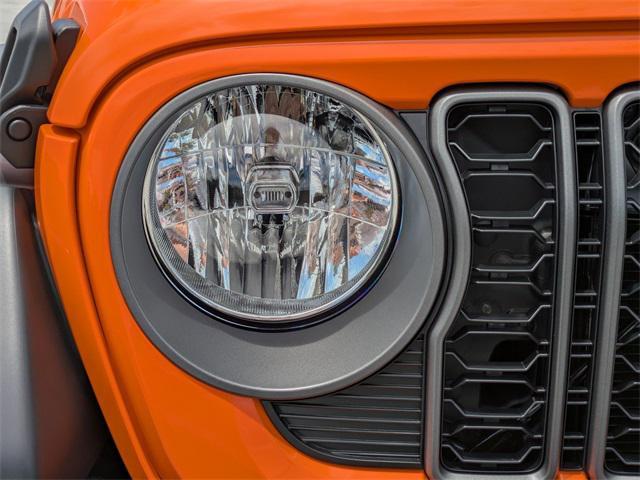 new 2025 Jeep Wrangler car, priced at $48,634