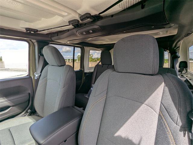 new 2025 Jeep Wrangler car, priced at $41,868