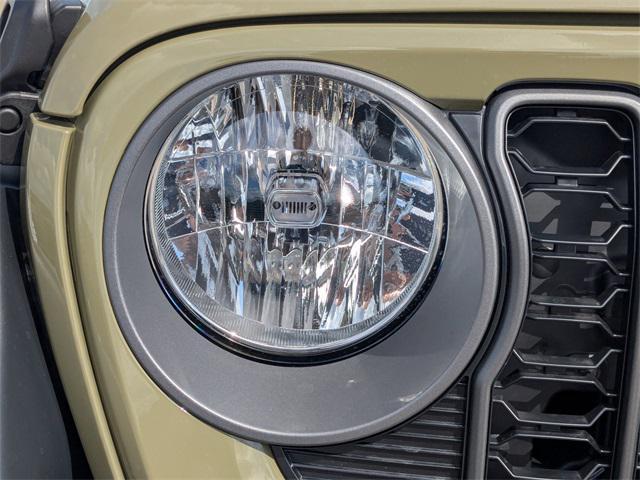 new 2025 Jeep Wrangler car, priced at $41,868