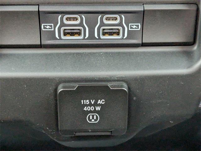 new 2025 Ram 1500 car, priced at $45,367
