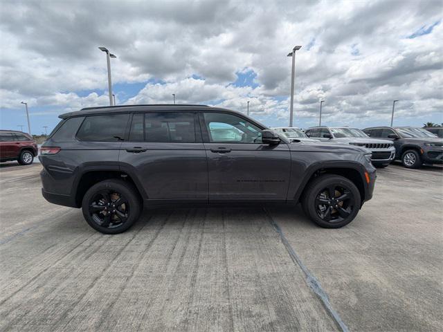 new 2025 Jeep Grand Cherokee L car, priced at $43,413