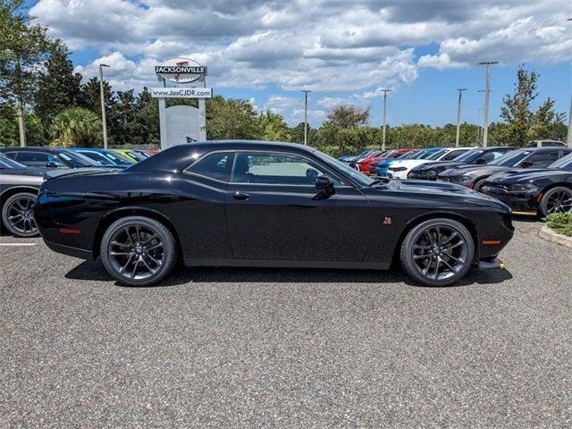 new 2023 Dodge Challenger car