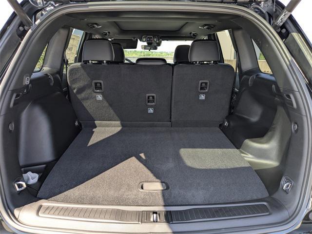 new 2025 Jeep Grand Cherokee car, priced at $46,134