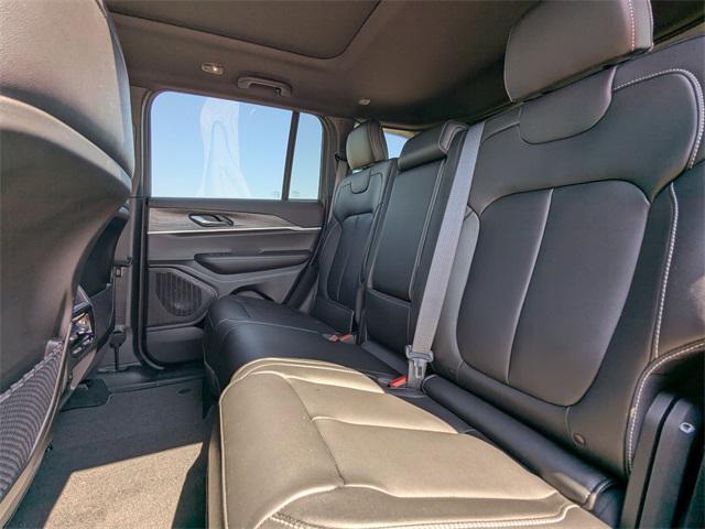 new 2025 Jeep Grand Cherokee car, priced at $46,134