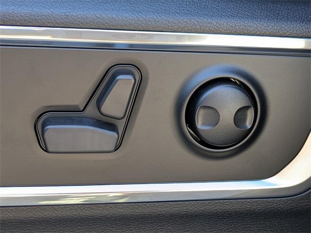 new 2025 Ram 1500 car, priced at $54,539