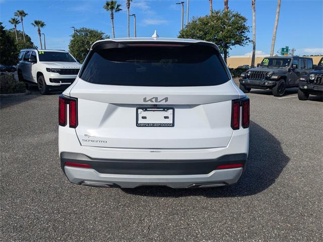 used 2024 Kia Sorento car, priced at $29,990