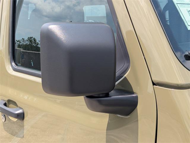 new 2025 Jeep Wrangler car, priced at $47,837
