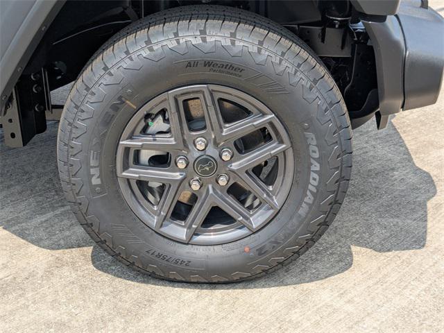 new 2025 Jeep Wrangler car, priced at $47,837