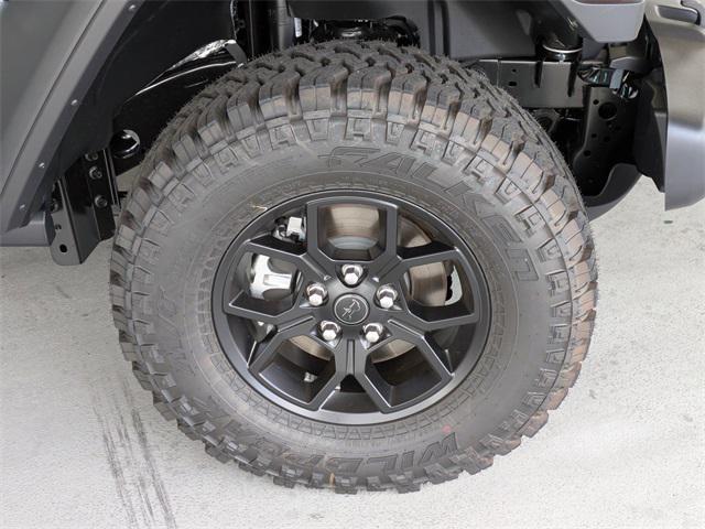 new 2025 Jeep Wrangler car, priced at $49,023
